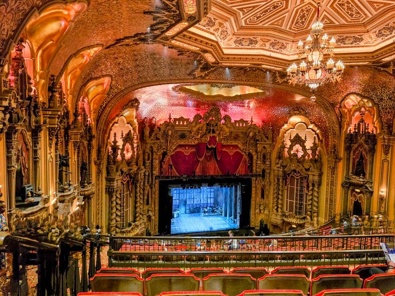 Ohio Theatre - 39 E State St, Columbus