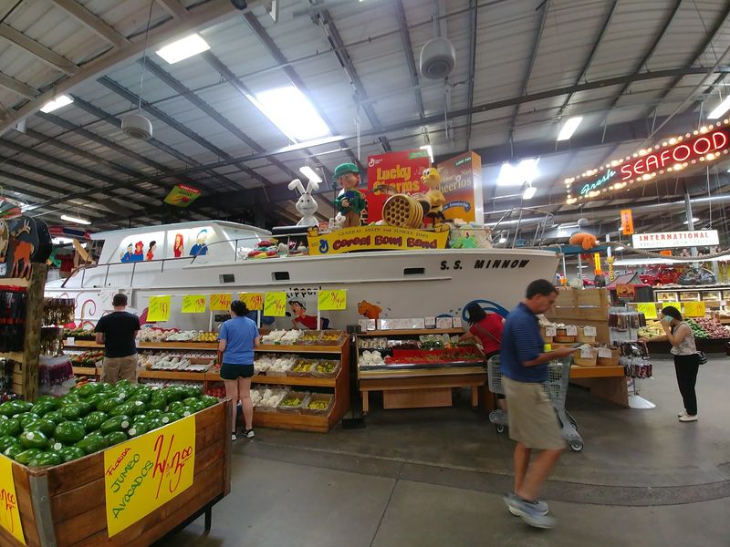 Ohio’s biggest grocery adventure Ohio’s biggest grocery adventure