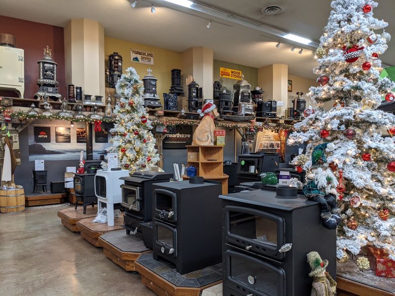 Old-Fashioned Charm Meets Practical Shopping Old-Fashioned Charm Meets Practical Shopping