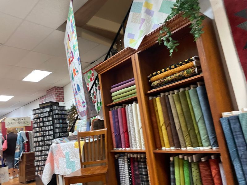 Olde City Quilts - Burlington