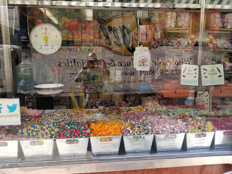 Online Orders For Candy Cravings Far Away