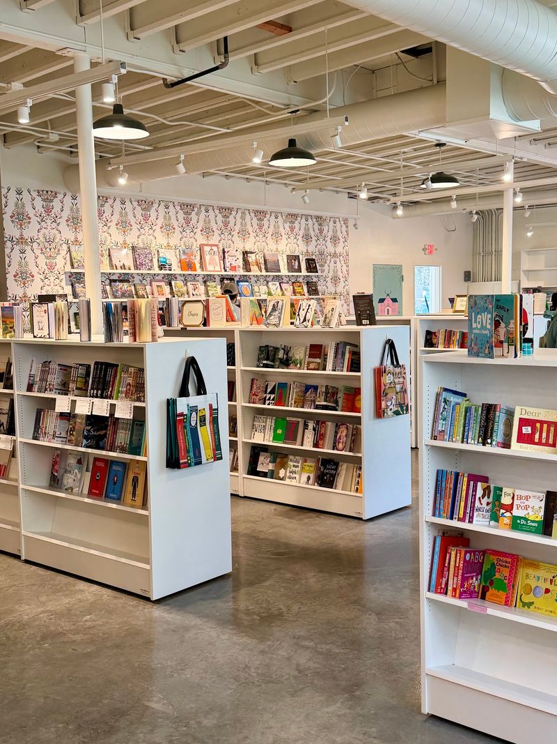 Orchard House Books & Cafe (Grand Rapids)