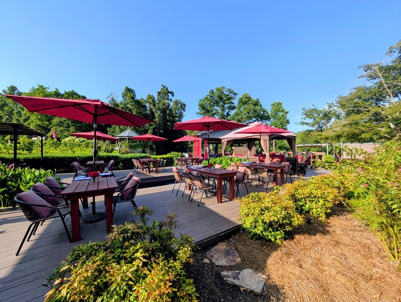 Outdoor Seating Turns A Meal Into A Mini Escape Outdoor Seating Turns A Meal Into A Mini Escape