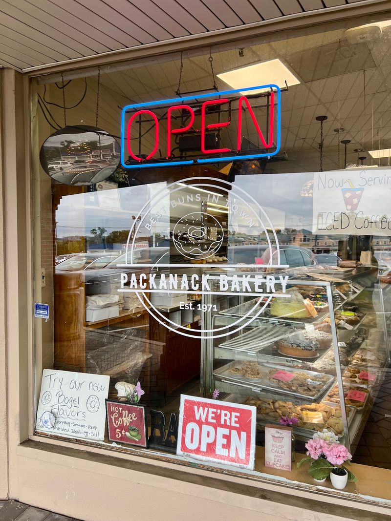 Packanack Bakery