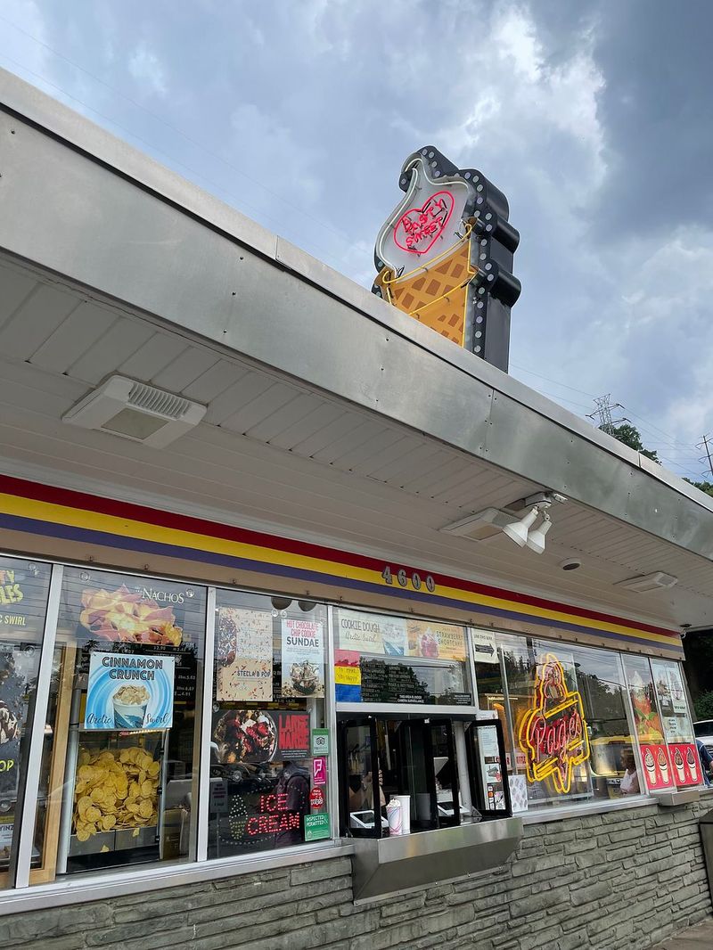 Page's Dairy Mart - Pittsburgh