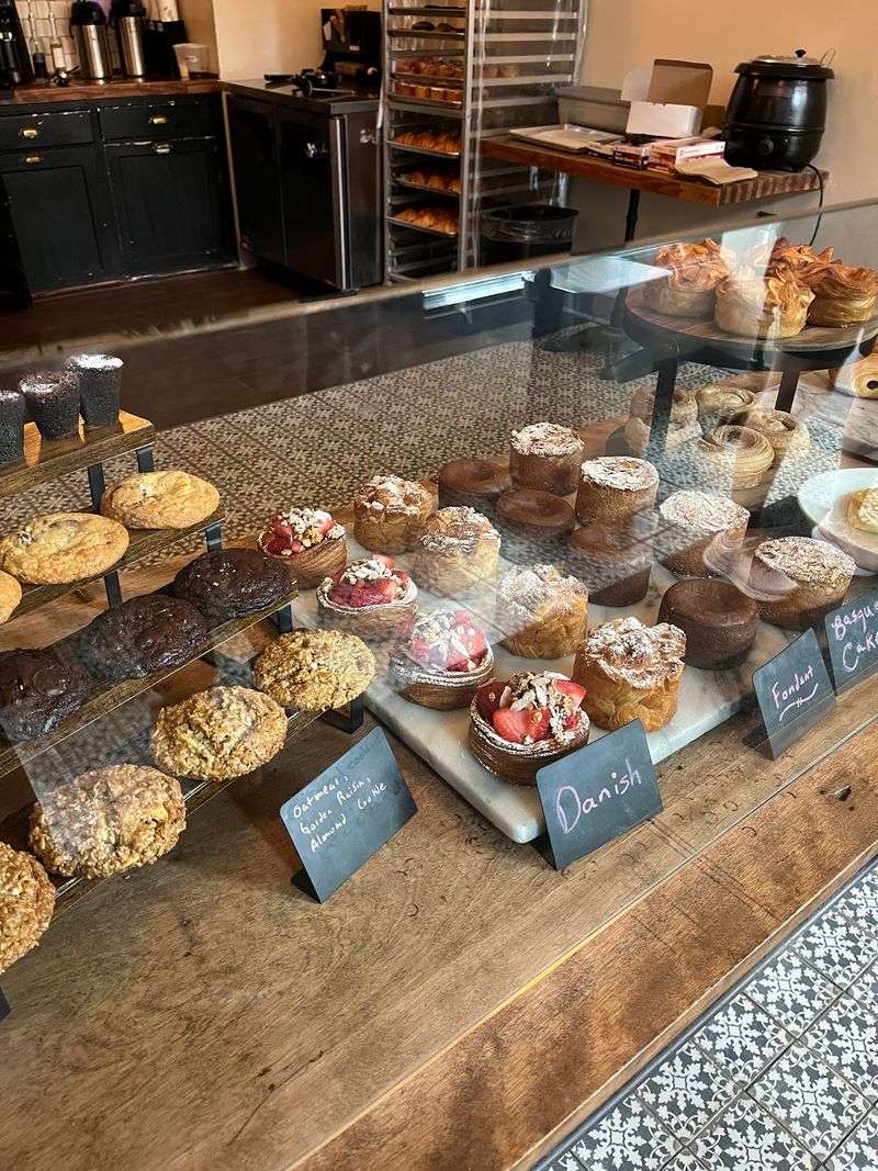 Pastry Cases That Reward Curious Eaters Pastry Cases That Reward Curious Eaters