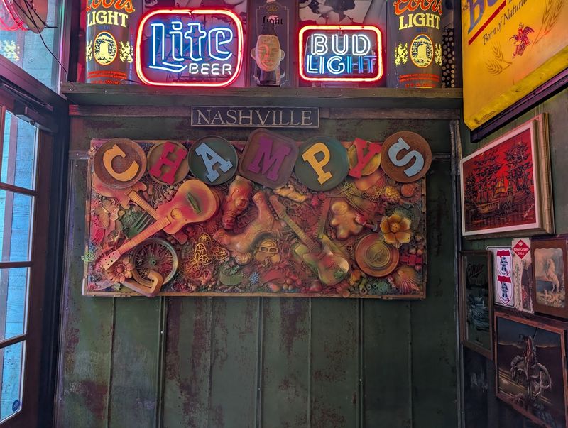 Perfect Downtown Location For Locals And Visitors