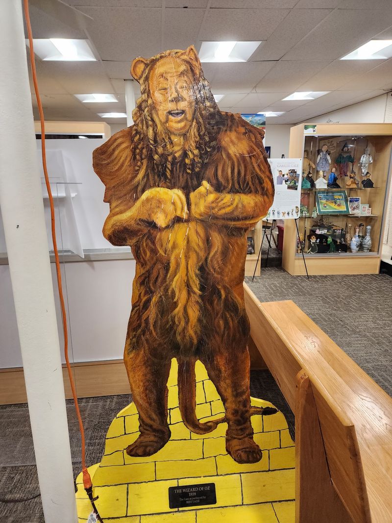 Photo Spots For Playful Yellow Brick Road Memories