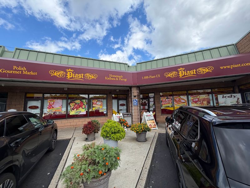 Piast Meats & Provisions - Garfield