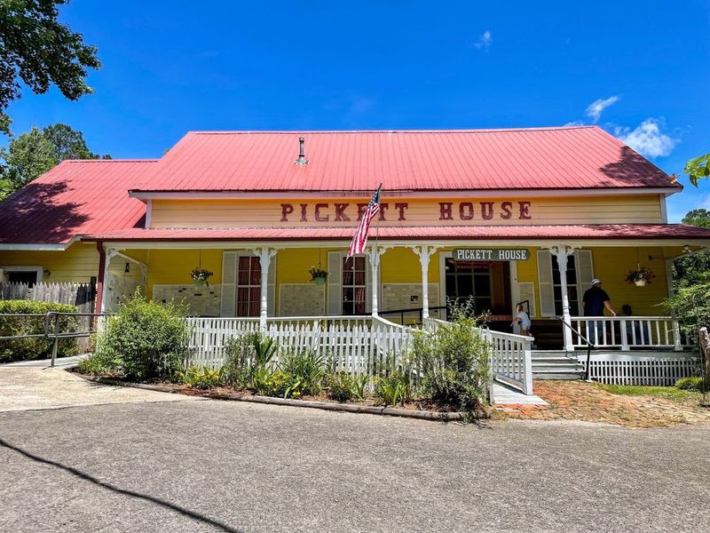 Pickett House Restaurant (Woodville) Pickett House Restaurant (Woodville)