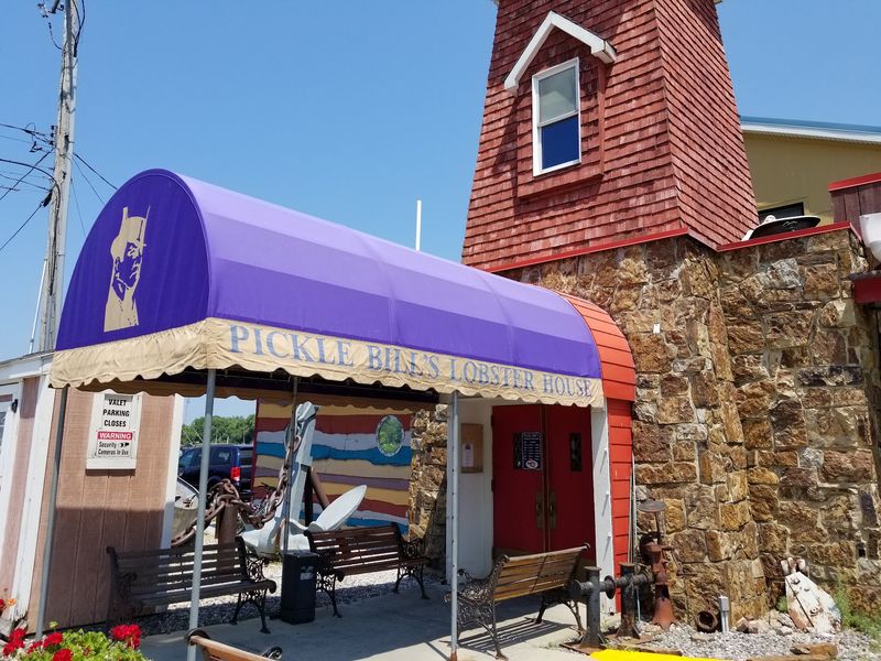 Pickle Bill’s Lobster House, Grand River