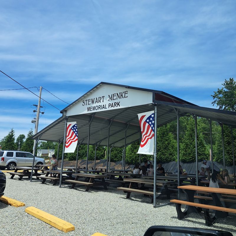 Picnic Tables Make It a Better Roadside Break Picnic Tables Make It a Better Roadside Break