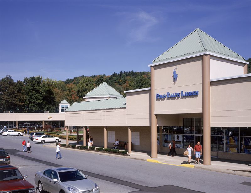 Pocono Premium Outlets - Tannersville, PA