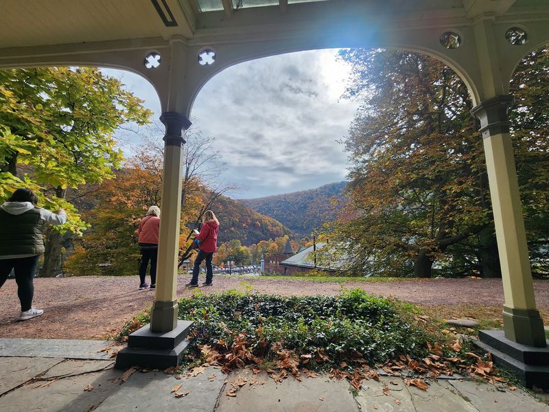 Porch Views and Quiet Moments Before the Tour