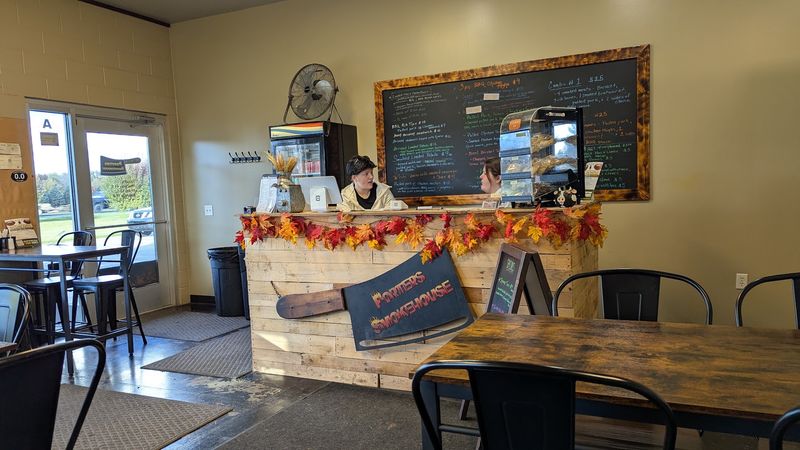Porter’s SmokeHouse - Dorr