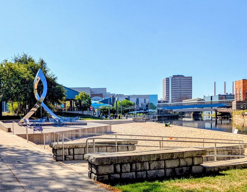 Potter Park, Old Town, and Other Stops That Break Up the Miles