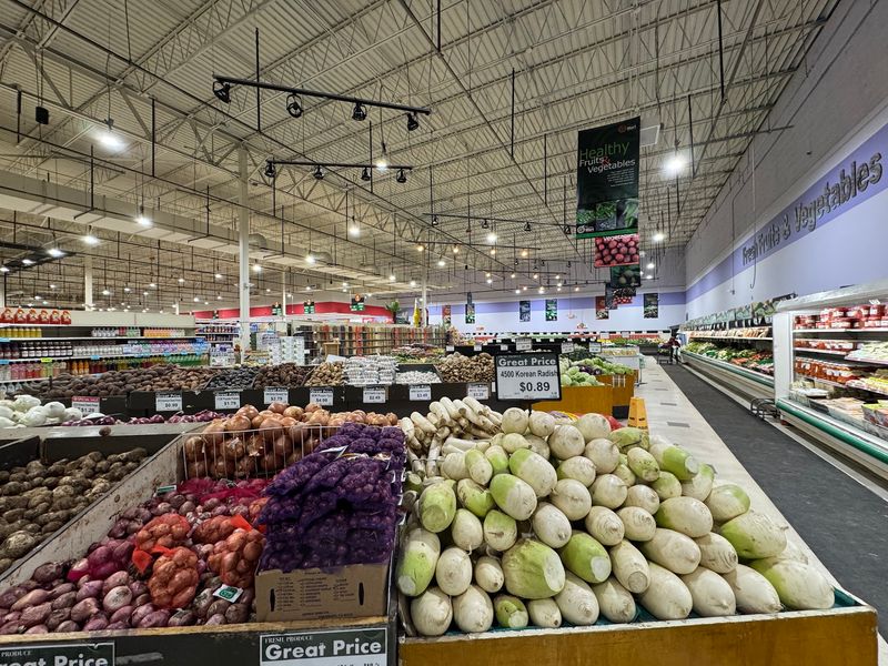 Produce With Color, Crunch, and Surprise Produce With Color, Crunch, and Surprise