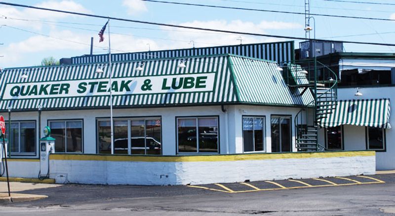 Quaker Steak & Lube Quaker Steak & Lube