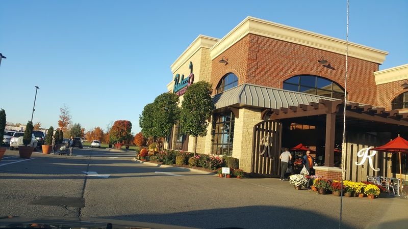 Randazzo Fresh Market - Macomb Township, Michigan