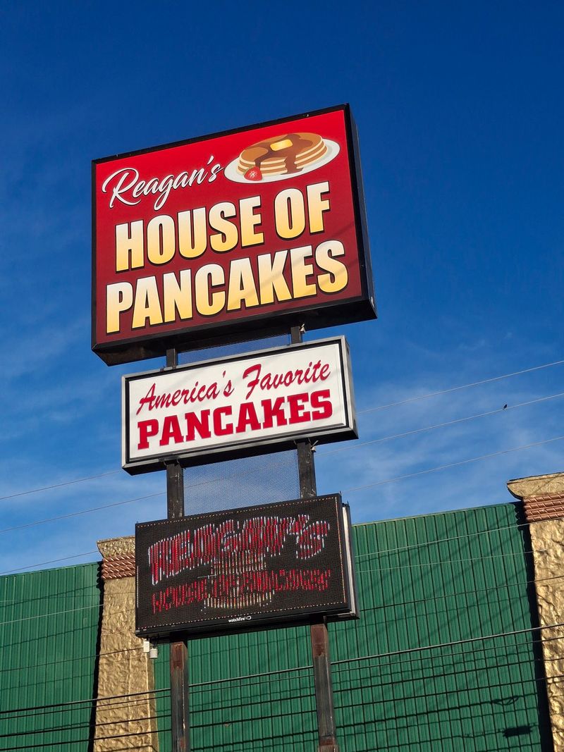 Reagan's House of Pancakes - Pigeon Forge Reagan's House of Pancakes - Pigeon Forge