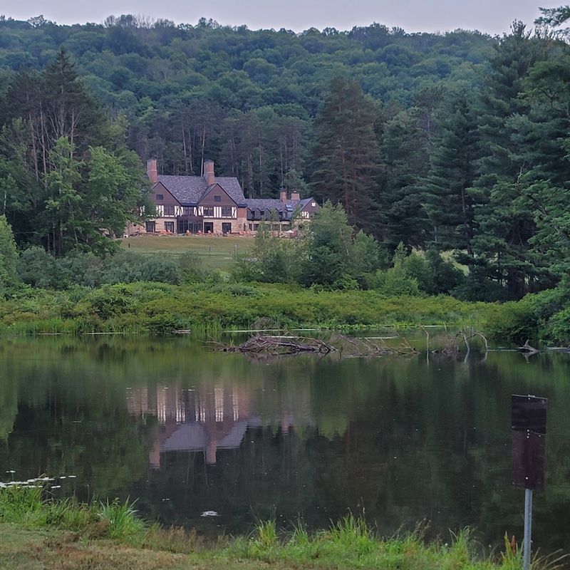 Red House Lake Brings the Classic Park Postcard to Life Red House Lake Brings the Classic Park Postcard to Life