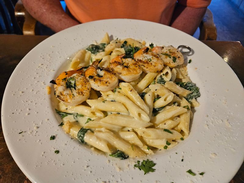 Reviews Show Plenty of Standout Dishes Reviews Show Plenty of Standout Dishes