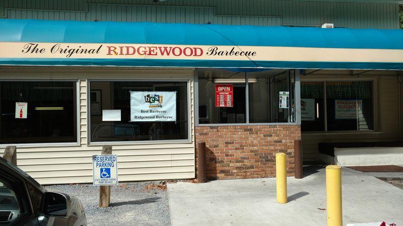 Ridgewood Barbecue, Bluff City