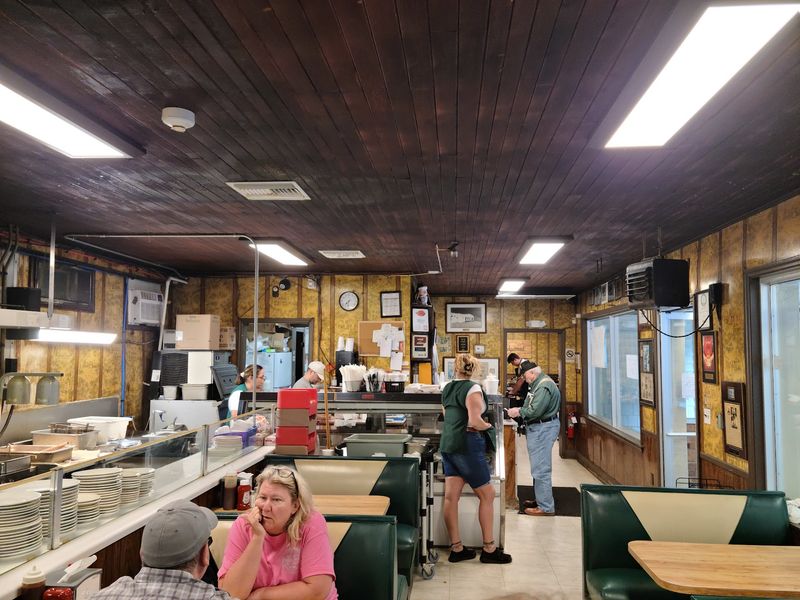 Ridgewood Barbecue, Bluff City Ridgewood Barbecue, Bluff City