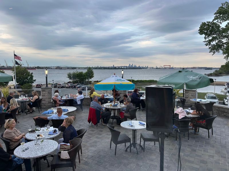RiverWinds Restaurant - West Deptford RiverWinds Restaurant - West Deptford