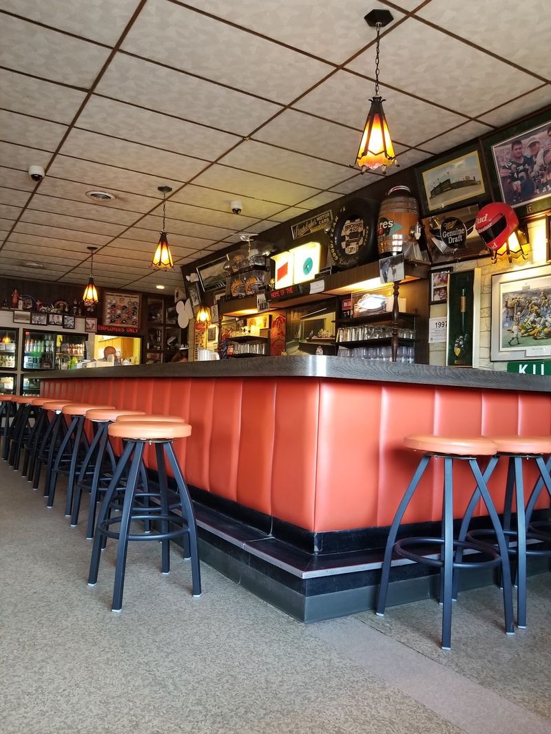 Riverside Pizzeria - Iron River, Michigan Riverside Pizzeria - Iron River, Michigan