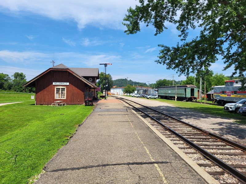 Robbins Crossing Blends Craft And History