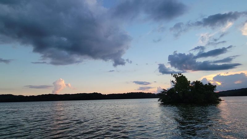 Rockwood, Tennessee - Watts Bar Lake Rockwood, Tennessee - Watts Bar Lake