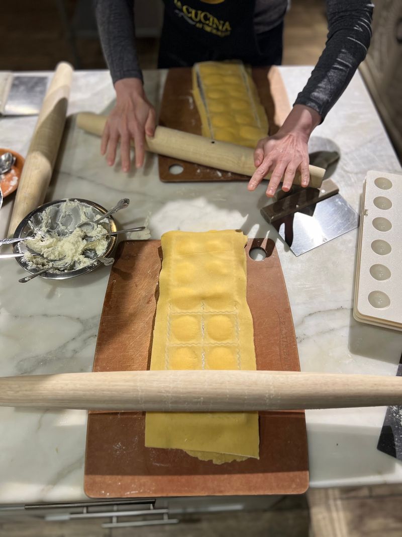 Roll And Stretch Fresh Pasta Dough Roll And Stretch Fresh Pasta Dough