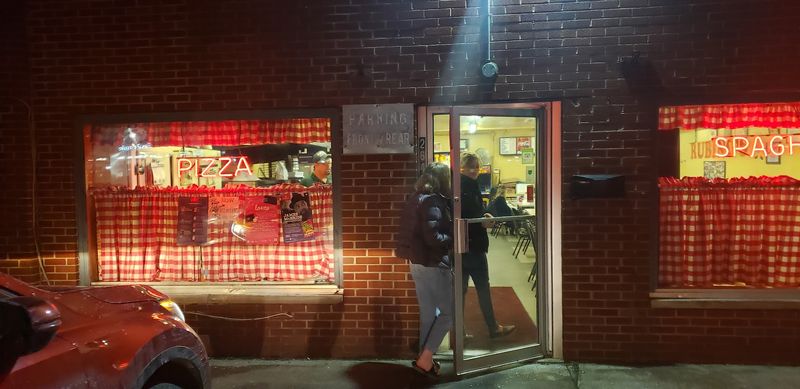 Rubino’s Pizza