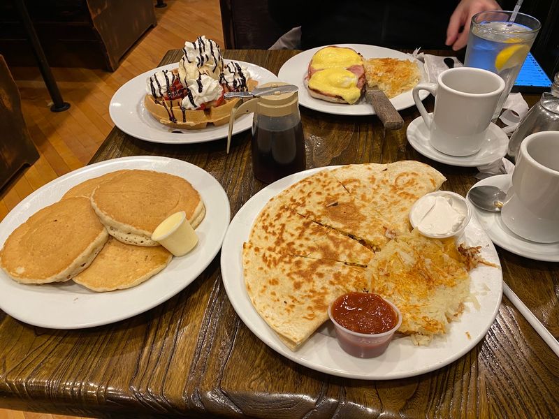 Rutherford Pancake House - Rutherford Rutherford Pancake House - Rutherford