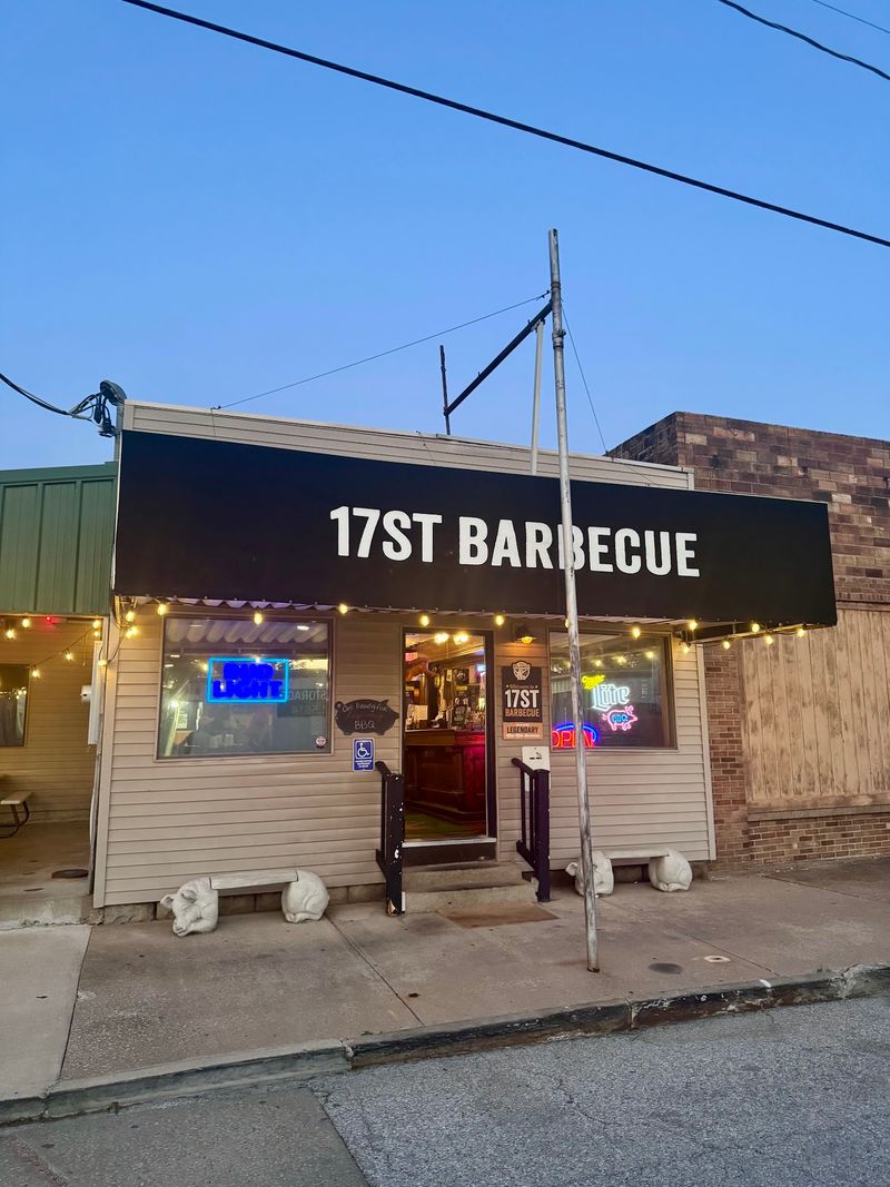 A Small-Town Front Door With Big Barbecue Energy A Small-Town Front Door With Big Barbecue Energy