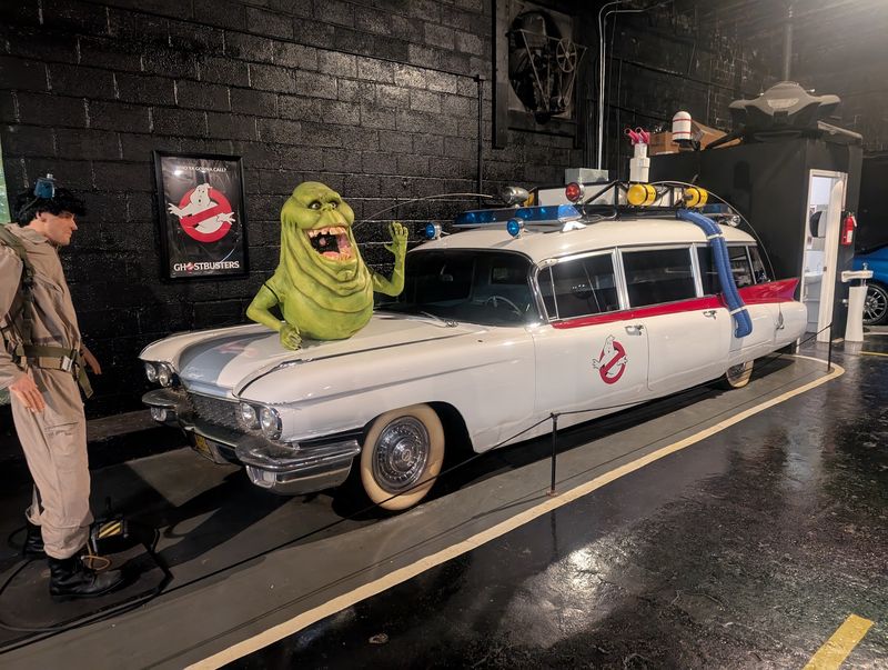 Ecto-1 Answers the Call