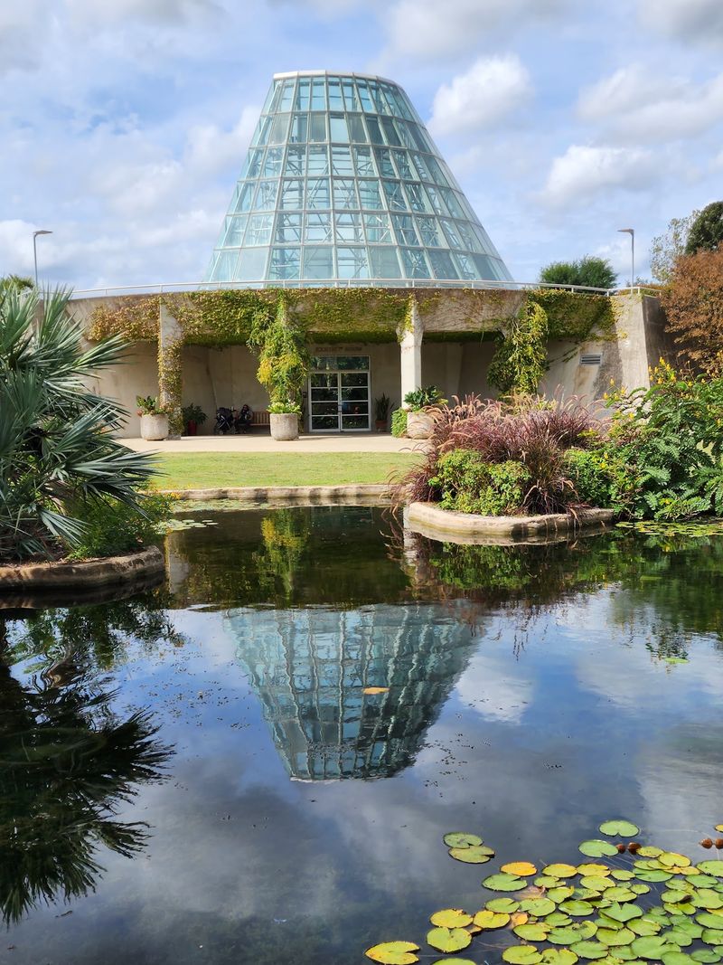 San Antonio Botanical Garden San Antonio Botanical Garden