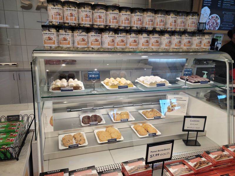 Sanders Hot Fudge Cream Puff Sanders Hot Fudge Cream Puff