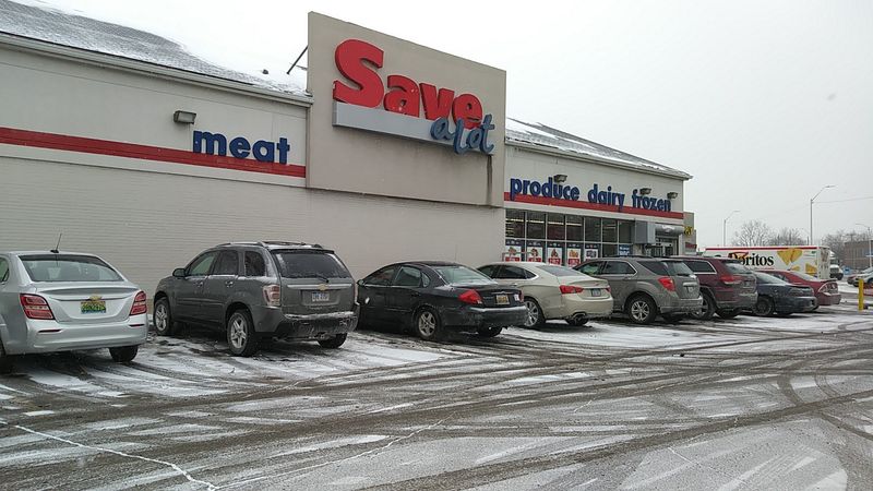 Save A Lot - Detroit, MI Save A Lot - Detroit, MI