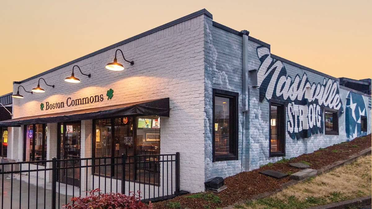 Seafood Lovers Are Driving Across the State for the Largest Lobster Roll in Tennessee