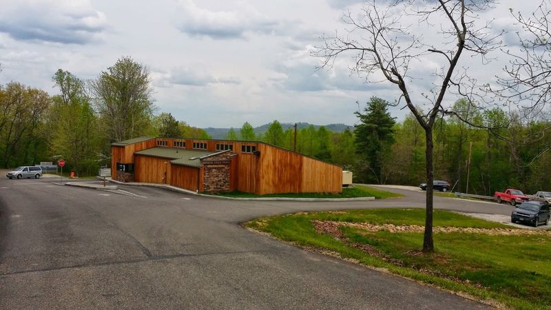 Seneca Lake Park, Senecaville
