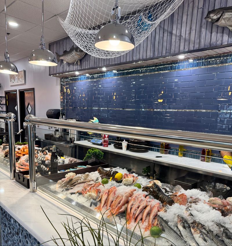 Seven Seas Mediterranean Seafood - Willow Grove