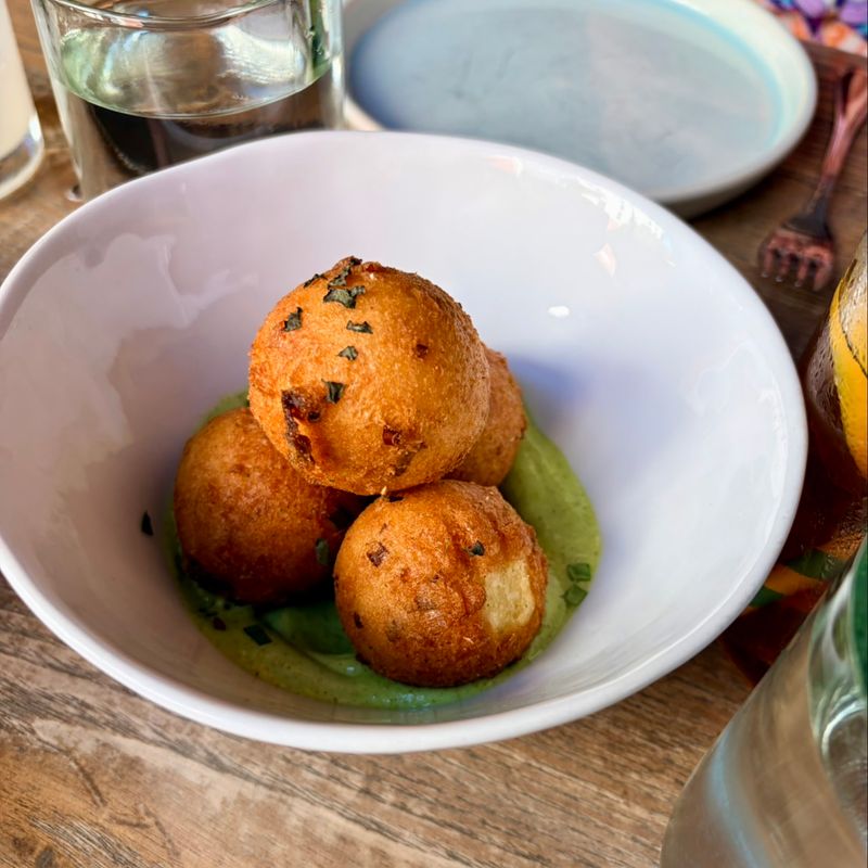 Signature Dishes That Keep Customers Coming Back Signature Dishes That Keep Customers Coming Back