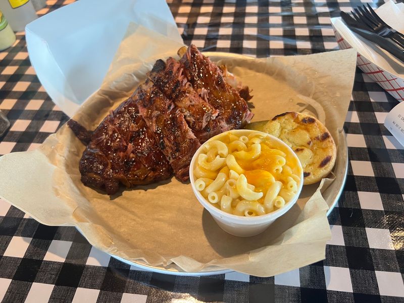 Slow-Smoked Meats Bring Serious Tennessee Flavor