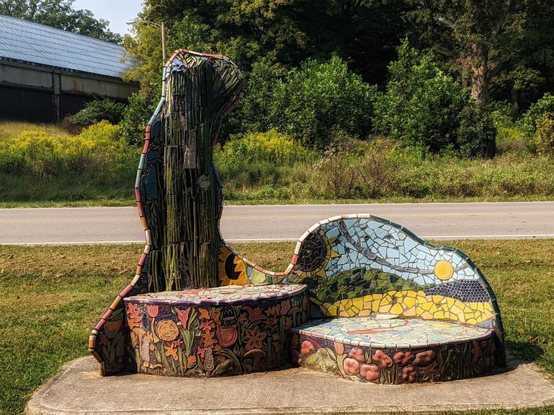 Small Public Spaces That Invite You to Linger Small Public Spaces That Invite You to Linger