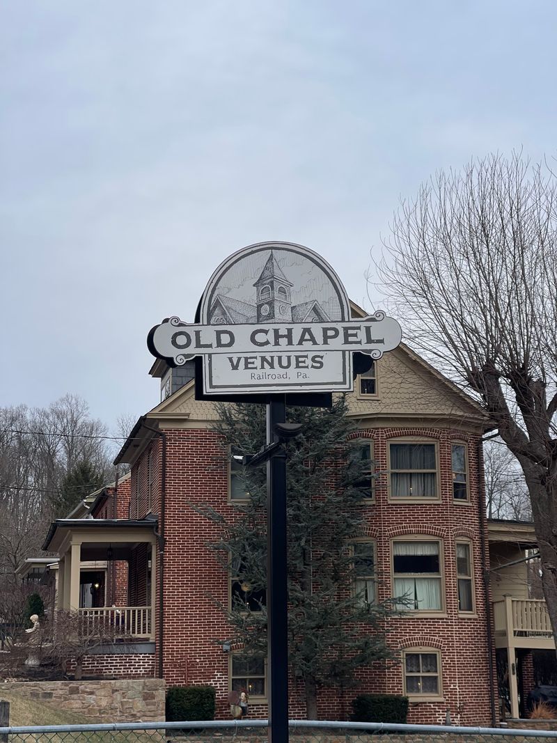 Small-Town Location With A Peaceful Feel