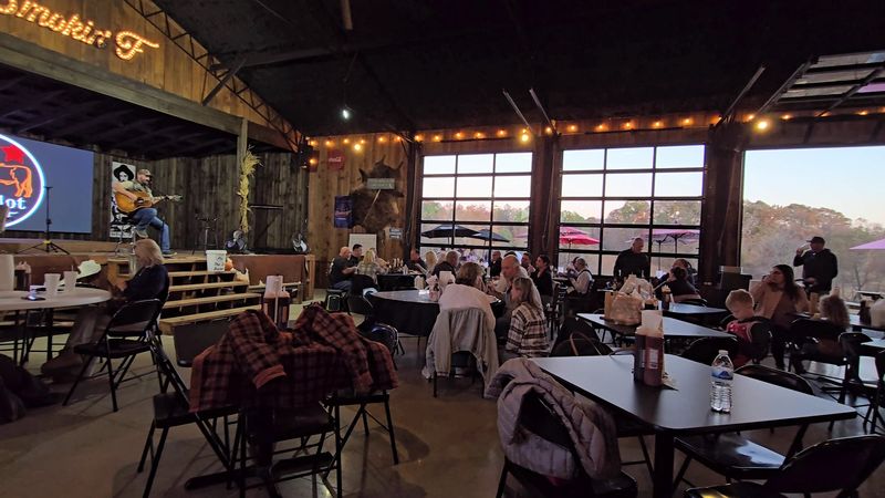 Smokin' F BBQ & Feedlot, Philadelphia Smokin' F BBQ & Feedlot, Philadelphia