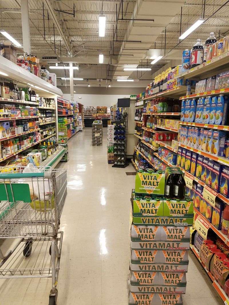 Snack Shelves Built for Curious Taste Buds Snack Shelves Built for Curious Taste Buds