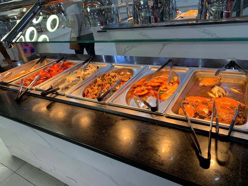 Snow Crab Legs Keep Seafood Lovers Returning for More Snow Crab Legs Keep Seafood Lovers Returning for More